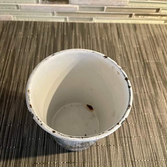 Antique Queen Victoria cup - Picture 4 of 5